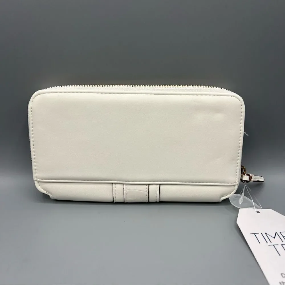 Time and Tru White Zip Around Wallet NWT